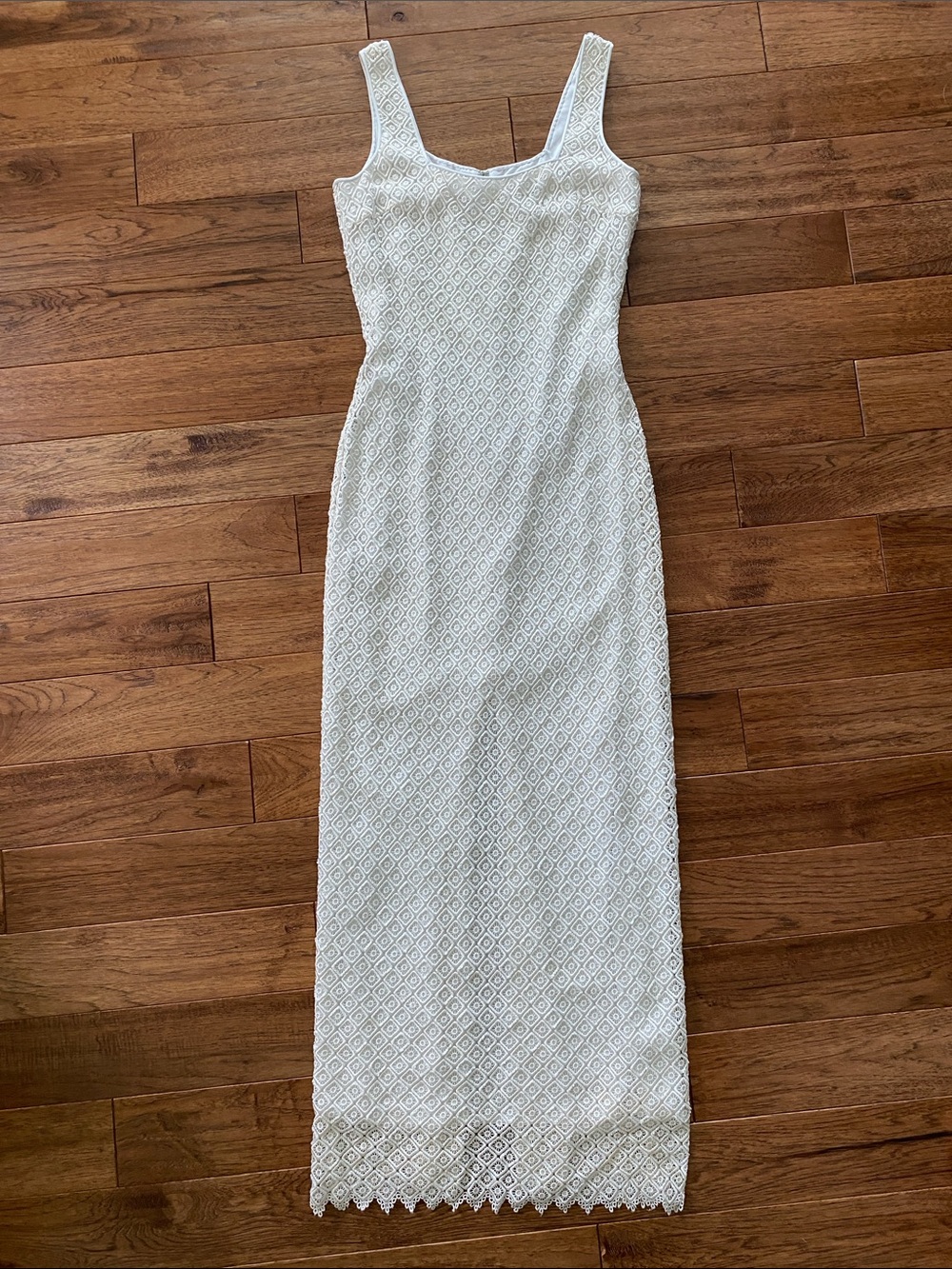 Sleeveless White Lace and sequin Maxi Dress
